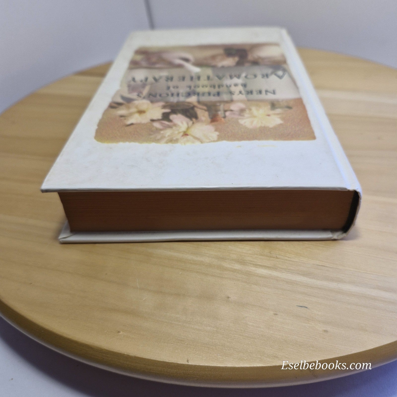 Nerys Purchon's Handbook of Aromatherapy - hardback