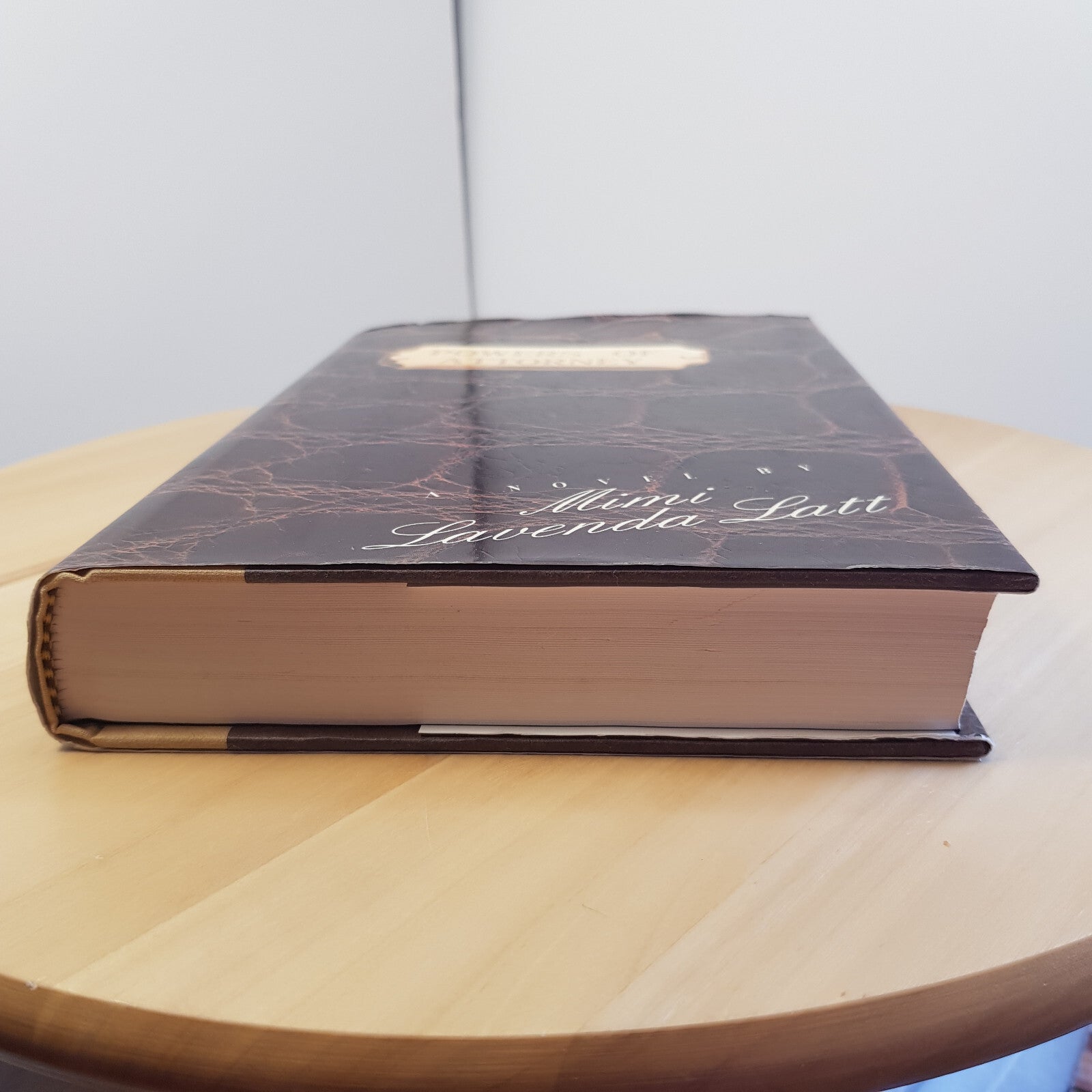 Crime fiction: Powers of Attorney By Mimi Lavenda Latt · 1994 - vintage hardb...
