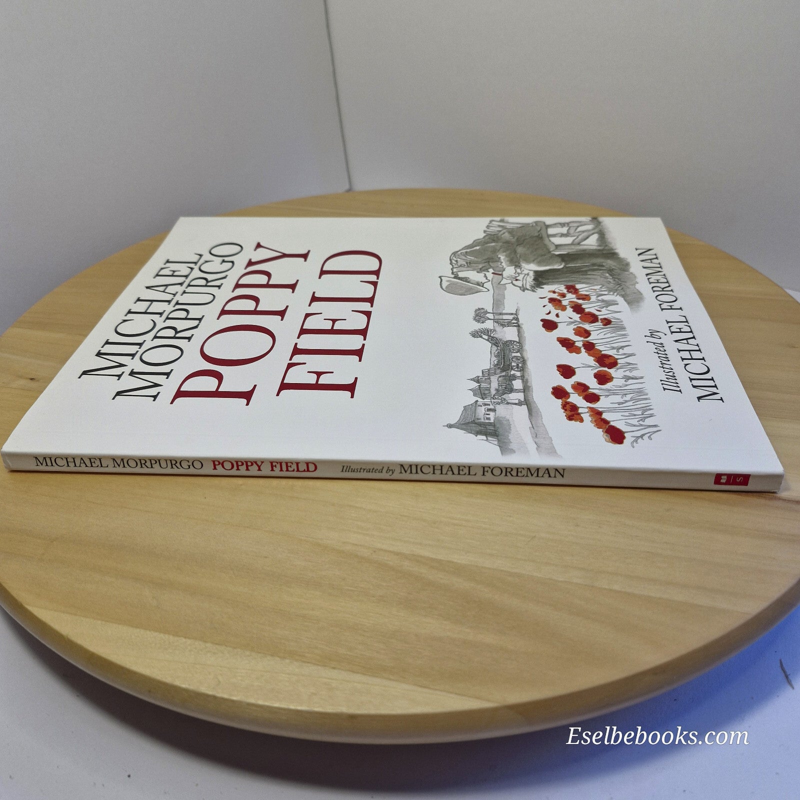 Children's fiction: Poppy Field By Michael Morpurgo · 2018 - large paperback