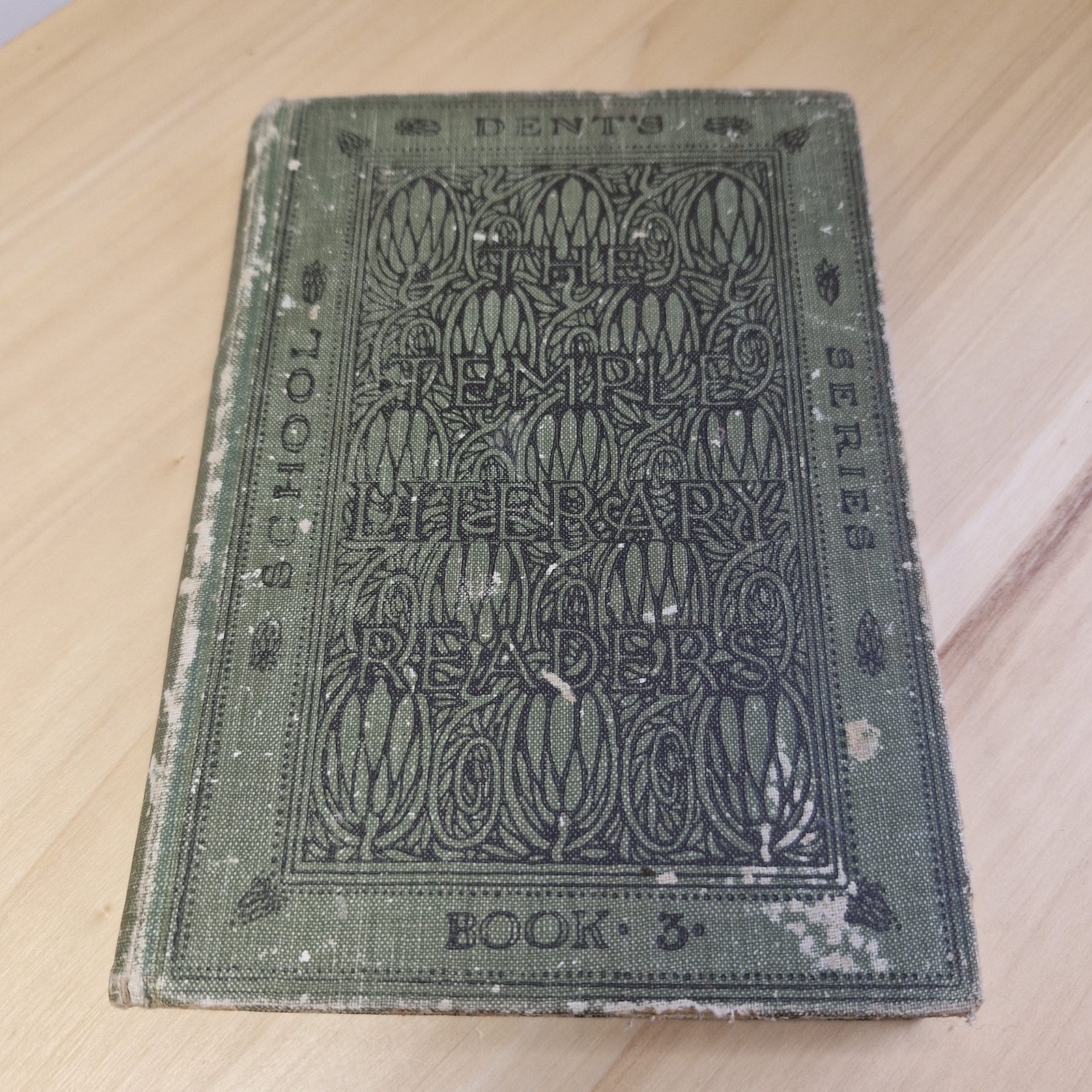 Vintage hardback: The Temple Literary Readers 3 - hardback