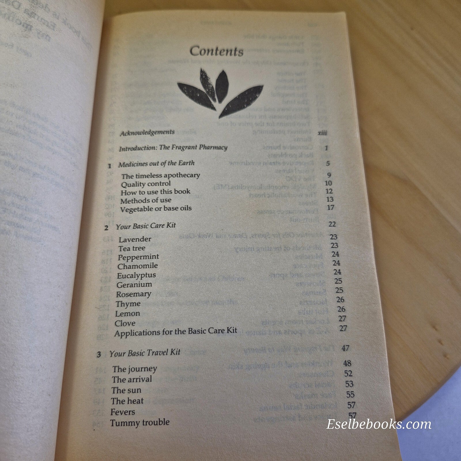 The Fragrant Pharmacy A Complete Guide to Aromatherapy & Essential Oils By Va...