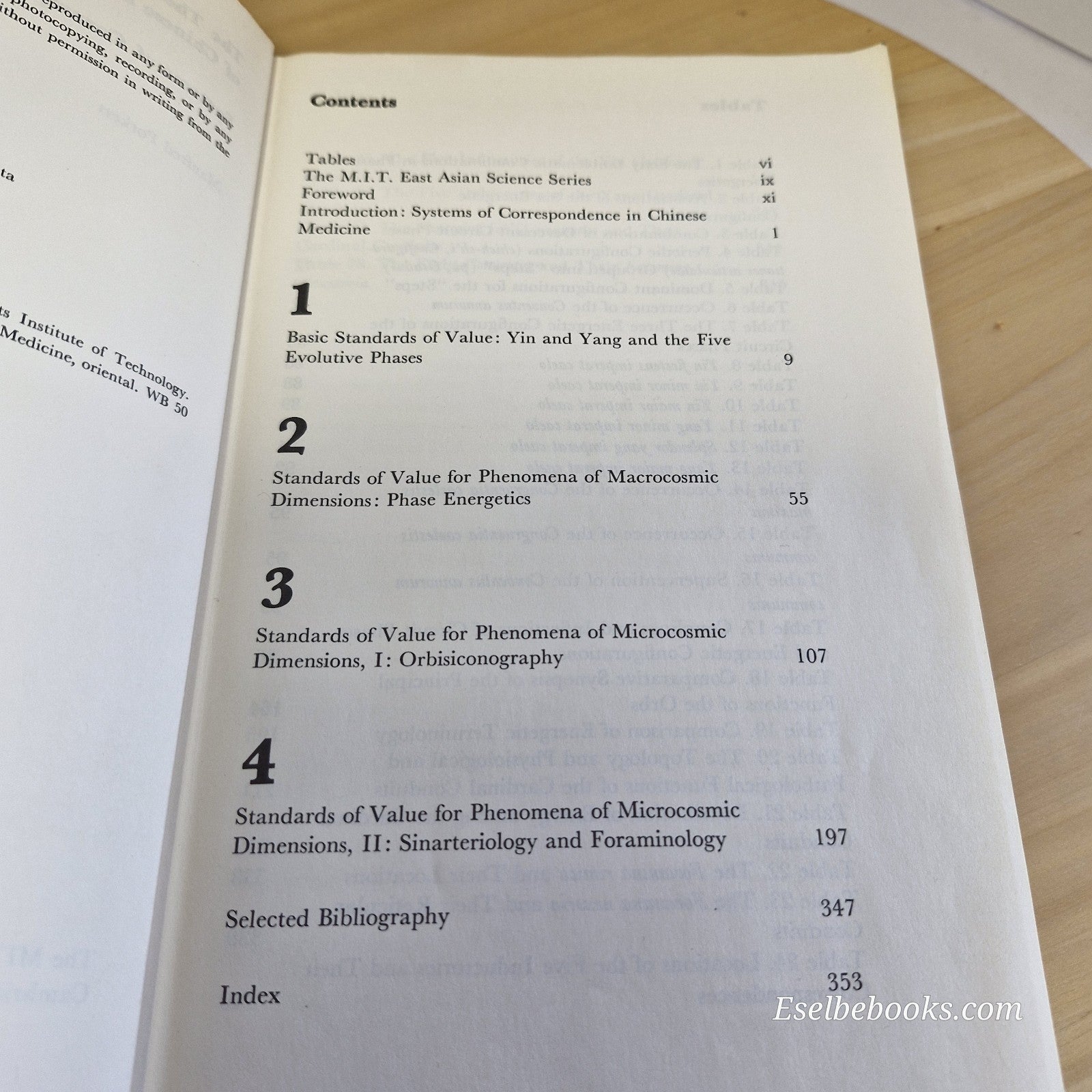 The Theoretical Foundations of Chinese Medicine : Systems of correspondence