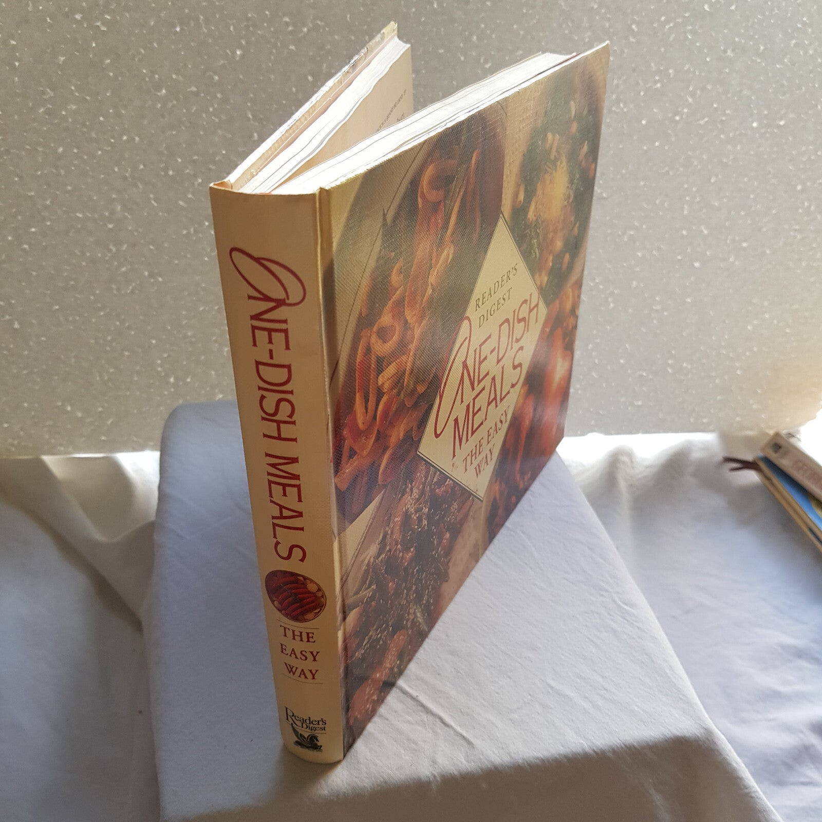 Cookbook: Reader's Digest - One-dish Meals the Easy Way -1991 - hardback
