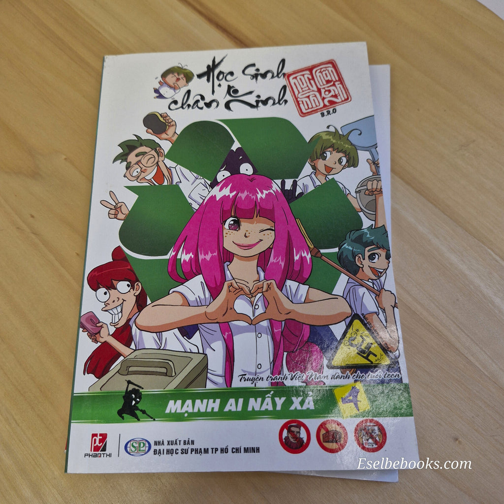 Vietnamese language comic books: Hoc Singh Chan King no. 1 and 4 - paperbacks