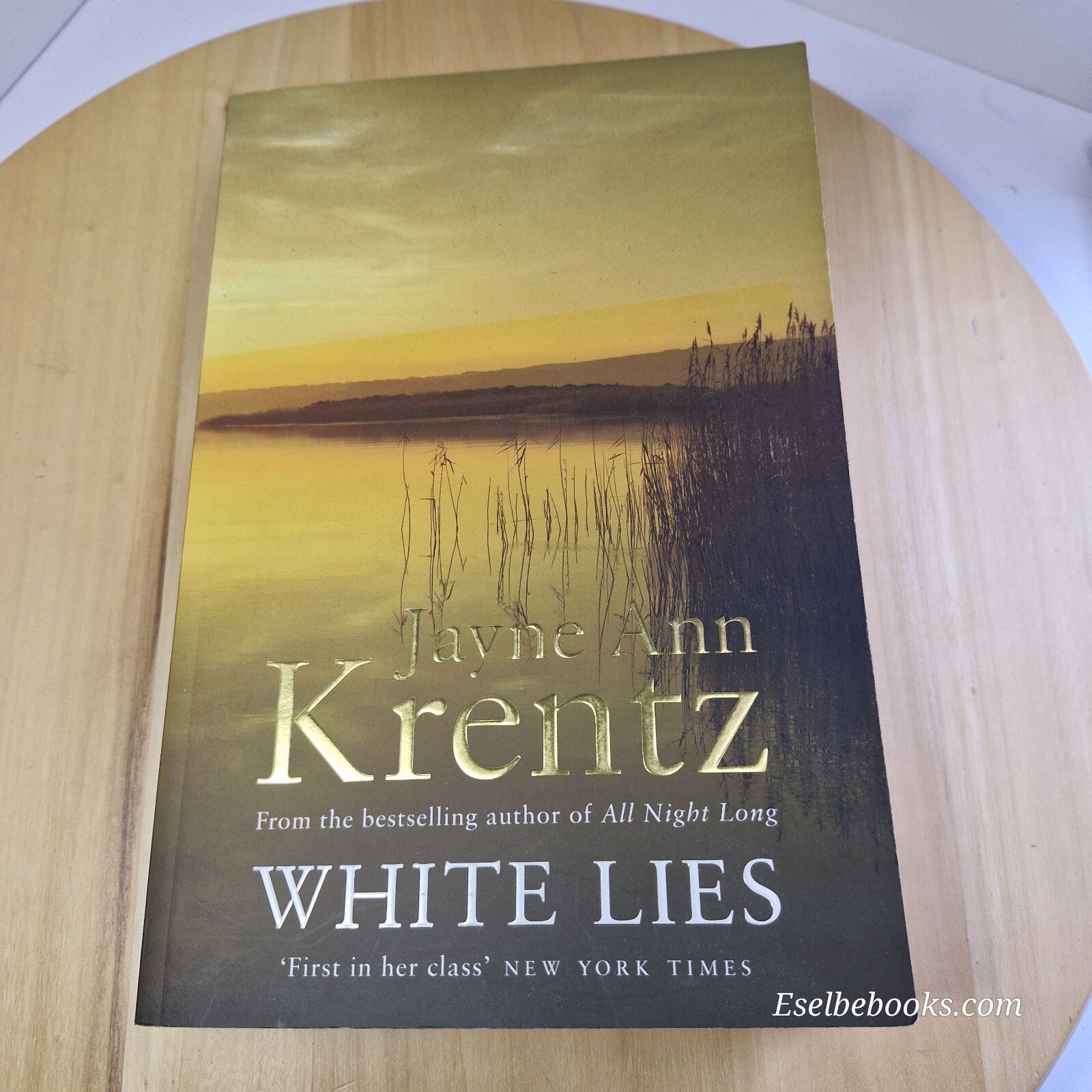 Jayne Ann Krentz/Johanna Lindsey/Amanda Quick novels- buy 2 or more for discount