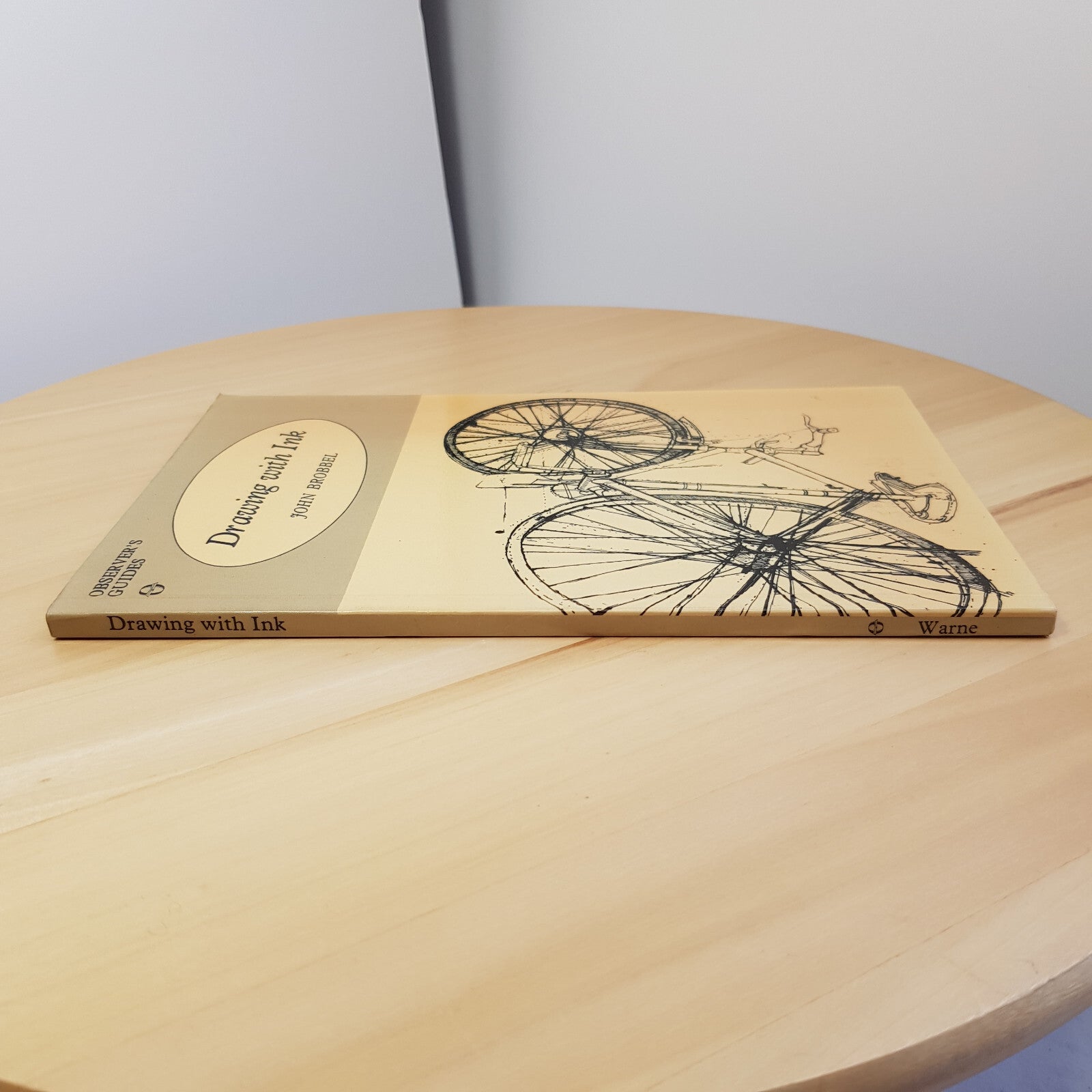 Observer's Guide - Drawing with Ink By John C. Brobbel · 1981 - vintage paper...