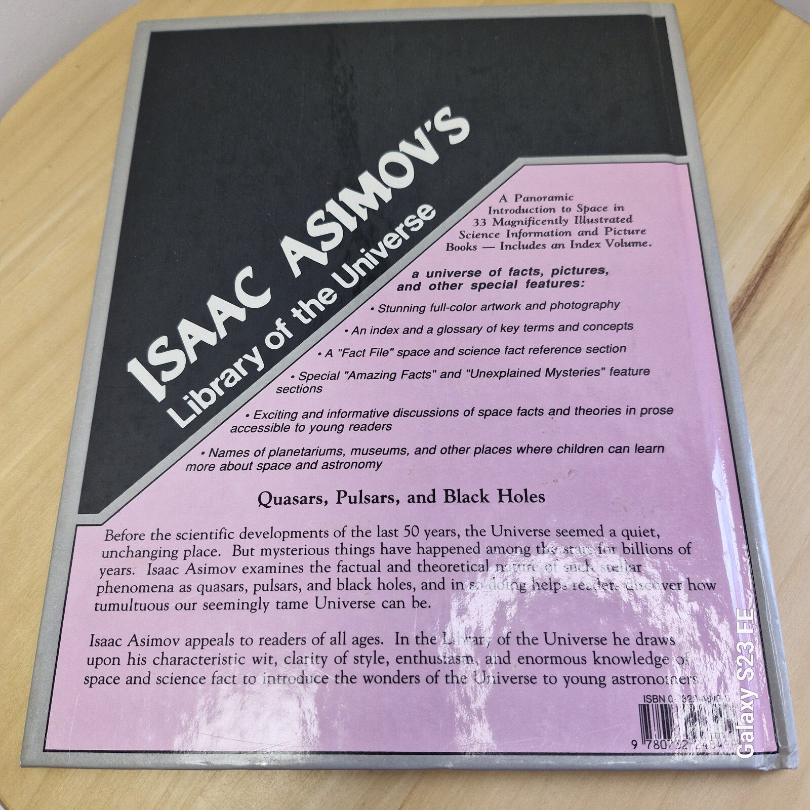 Isaac Asimov's Quasars, Pulsars and Black Holes: Isaac Asimov's Library of th...