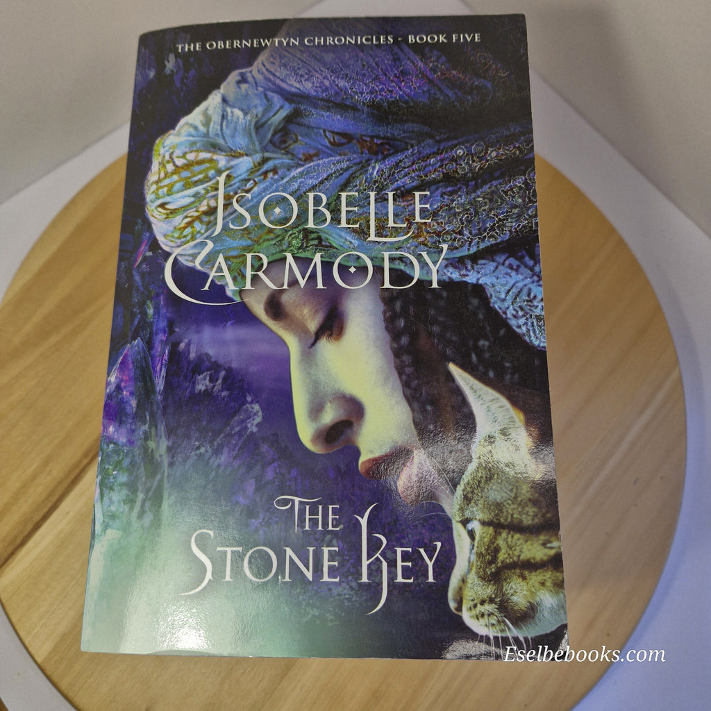 Sci-fi/fantasy: The Stone Key: The Obernewtyn Chronicles Volume 5 by Isobelle...