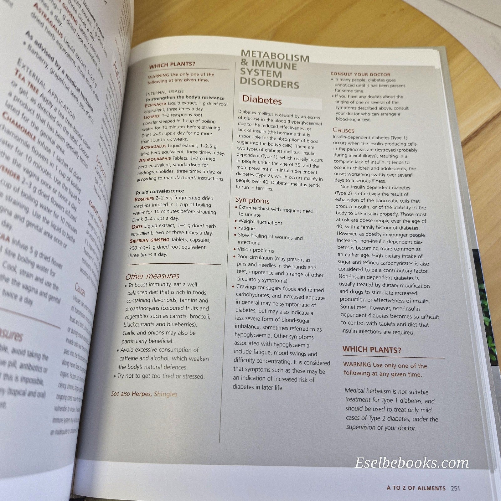 Reader's Digest - Nature's Medicines: A Guide to Herbal Medicines - hardback