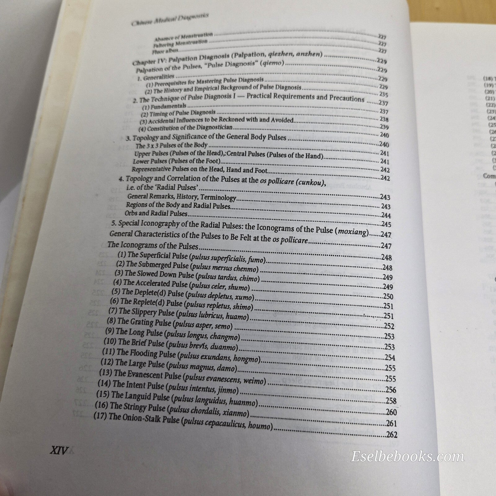 Chinese Medical Diagnostics A Comprehensive Textbook By Manfred Porkert · 200...