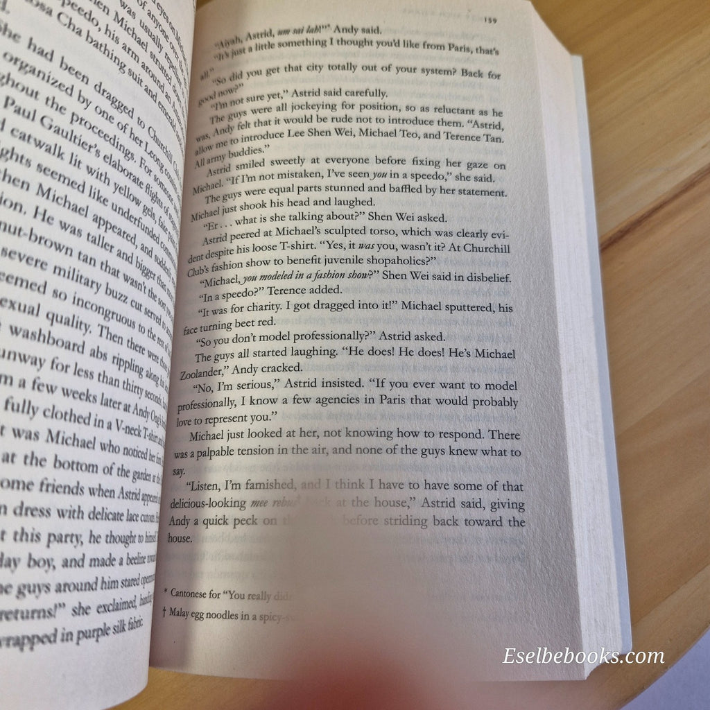 Crazy Rich Asians Film Tie-In Kevin Kwan PB 2018 Humor Romance Contemporary