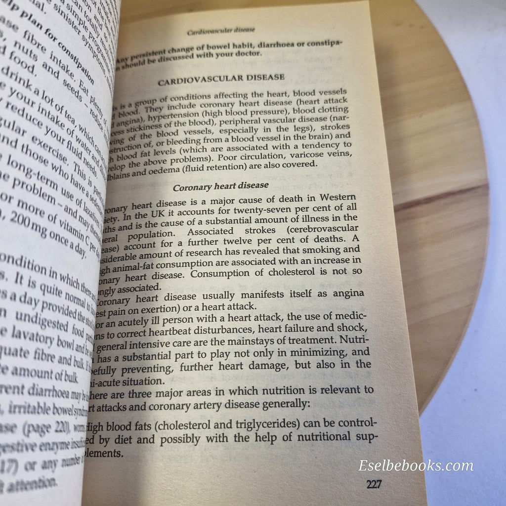 Nutritional Medicine The Drug-free Guide to Better Family Health By  Dr S Davies