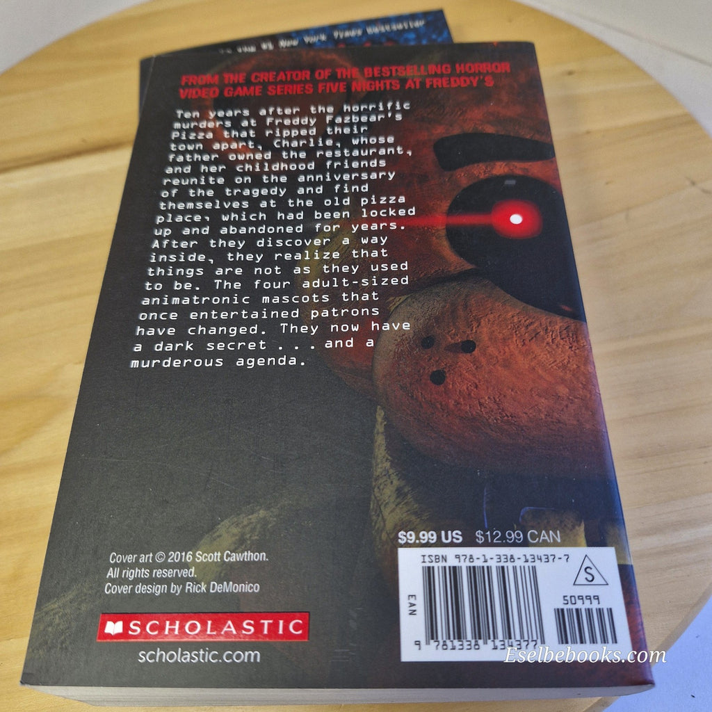 Five Nights at Freddy's - Silver Eyes & Twisted Ones by Cawthorn & Breed-Wrisley