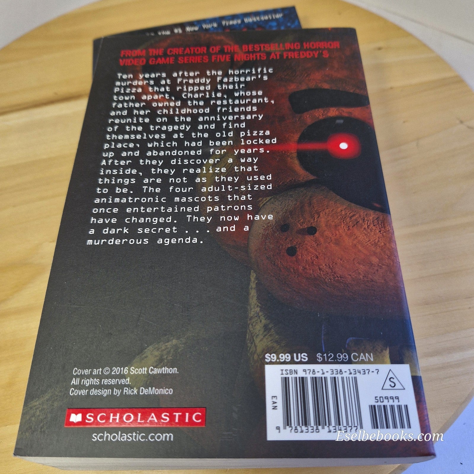 Five Nights at Freddy's - Silver Eyes & Twisted Ones by Cawthorn & Breed-Wrisley