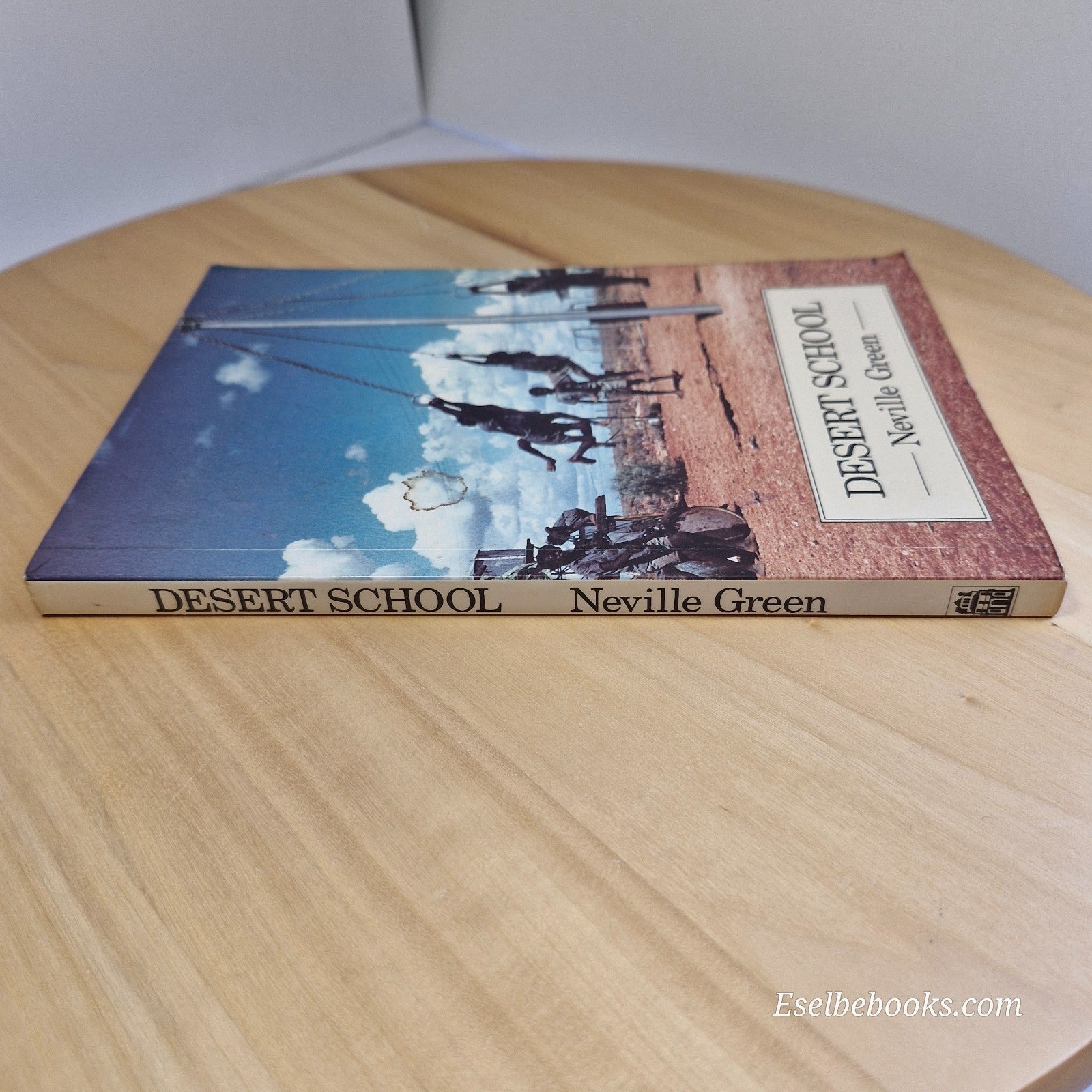 Desert School by Neville Green  Education 1966 Warburton Aboriginal Community PB