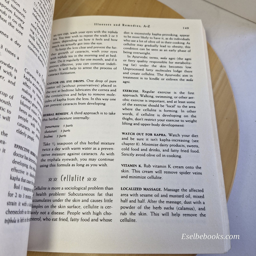 The Complete Book Of Ayurvedic Home Remedies: A comprehensive guide - V Lad