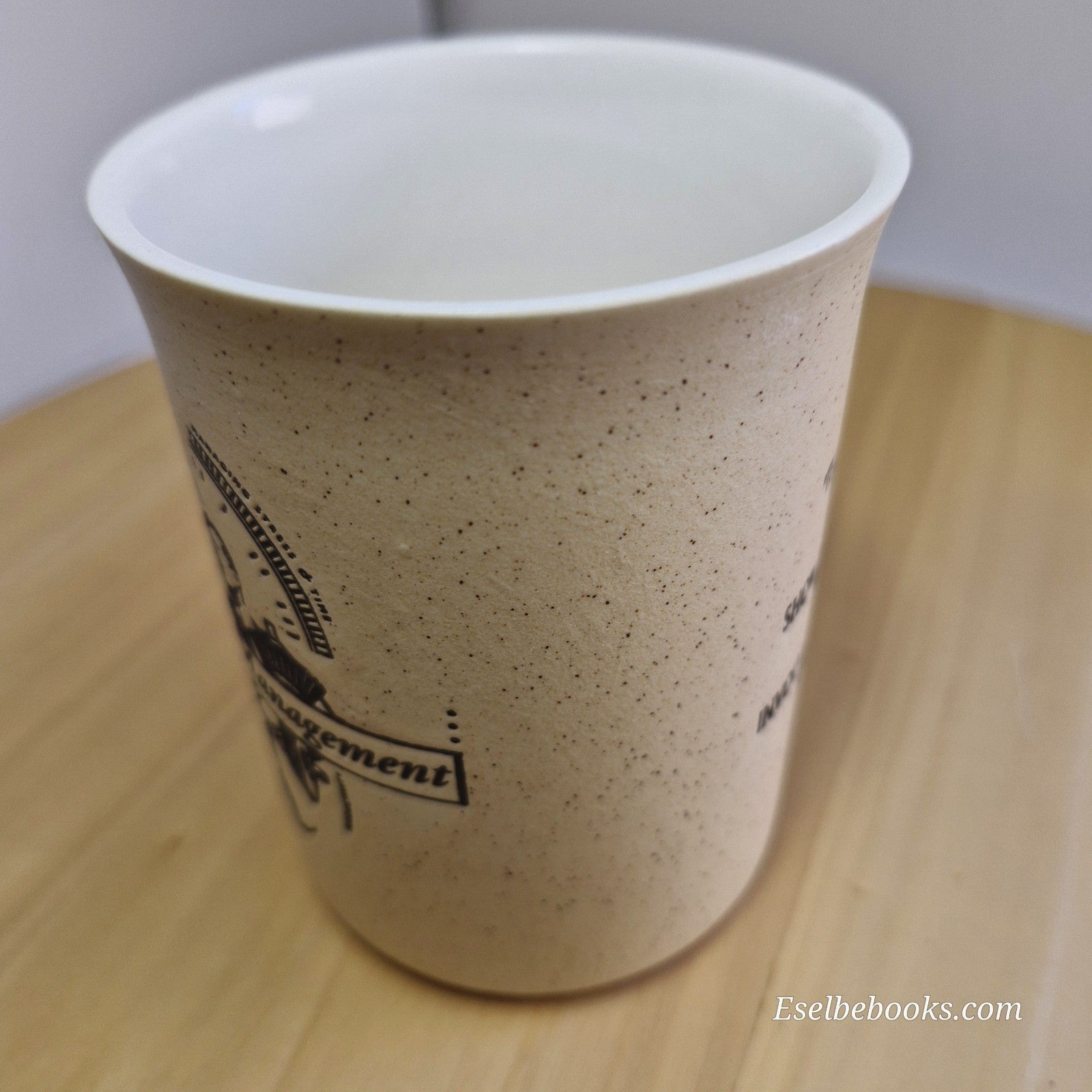 Sandalwood collectible ceramic mug - Leadership & Management