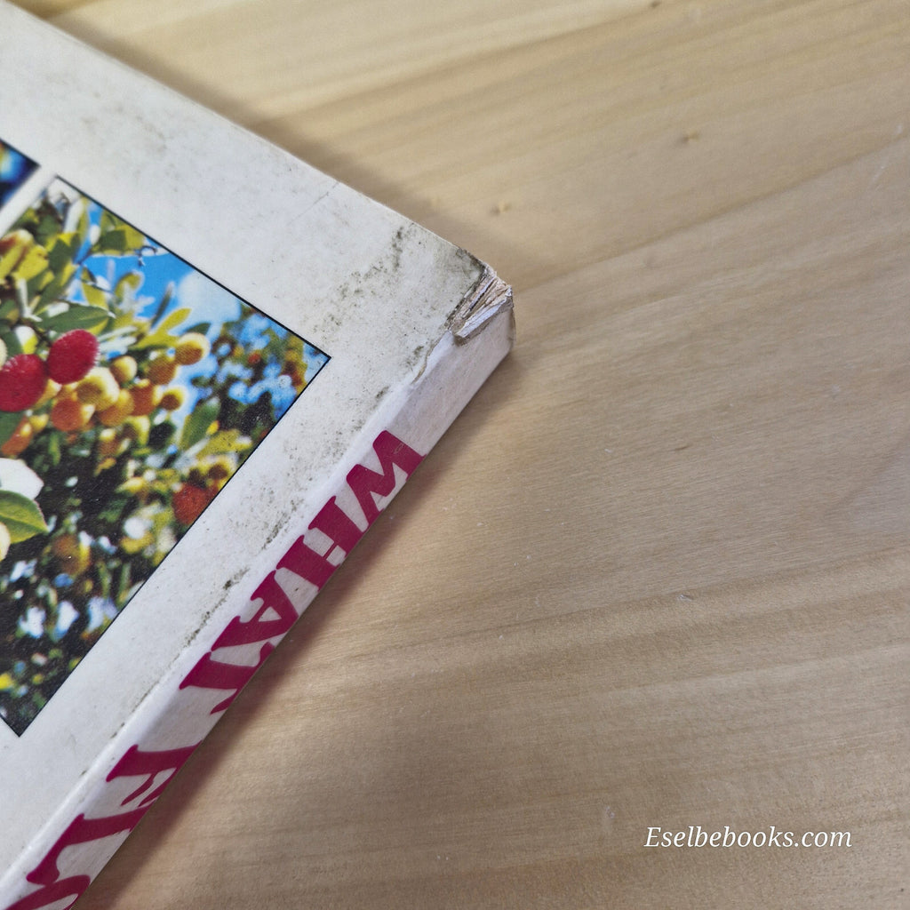 Australian flora: What Flower is That? By Stirling Macoboy · 1980