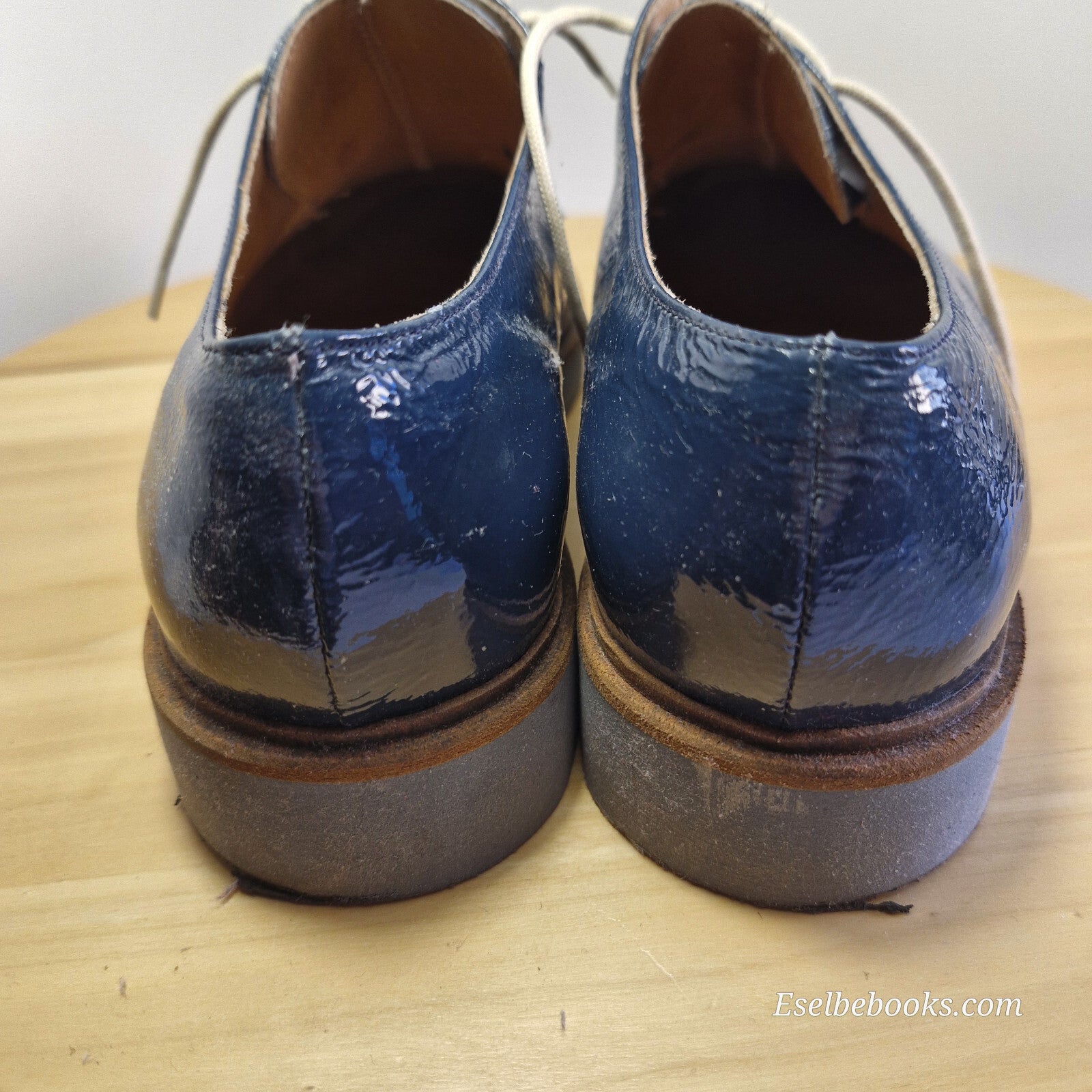 2 Baia Vista size 40 loafers - dark turquiose patent leather w/ rubber soles