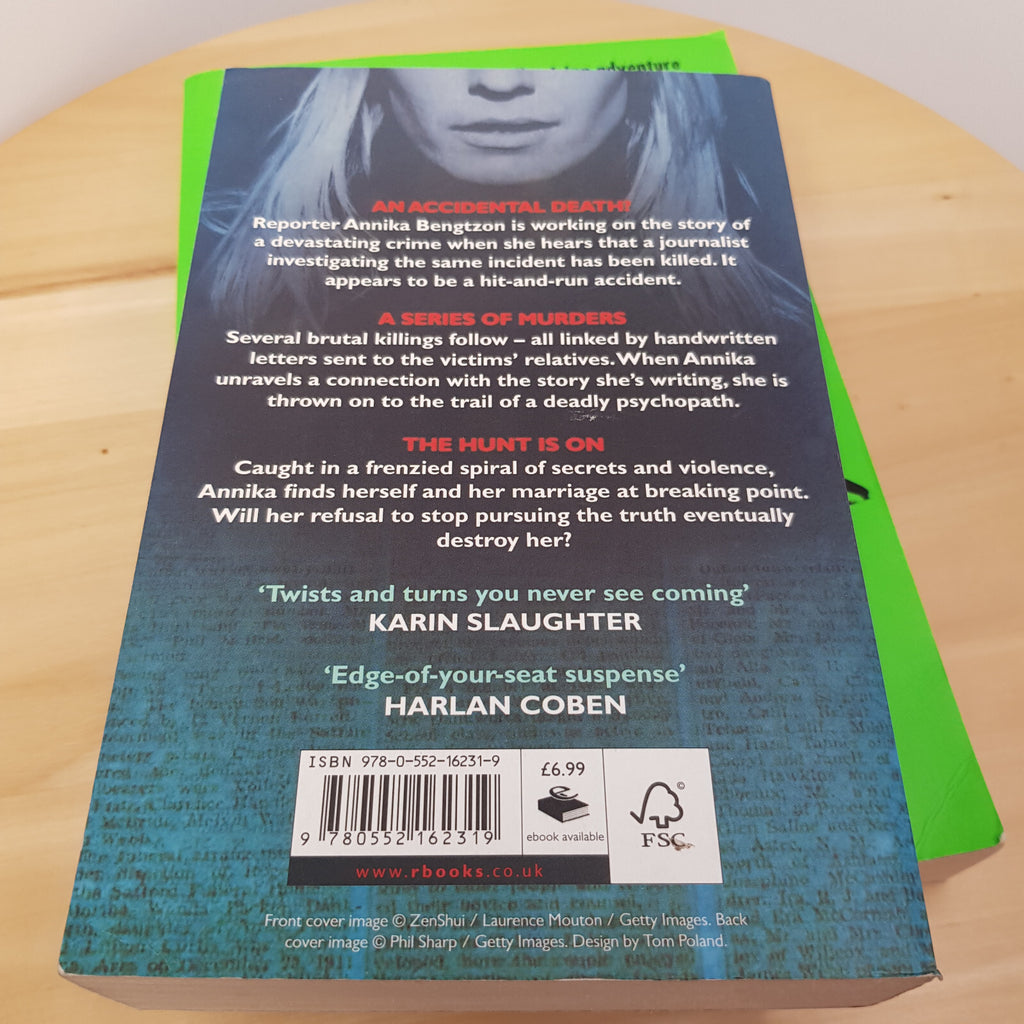 Bundle x 4 crime/thriller books - Sharp turn/Red Wolf/Gallows View/While my p...