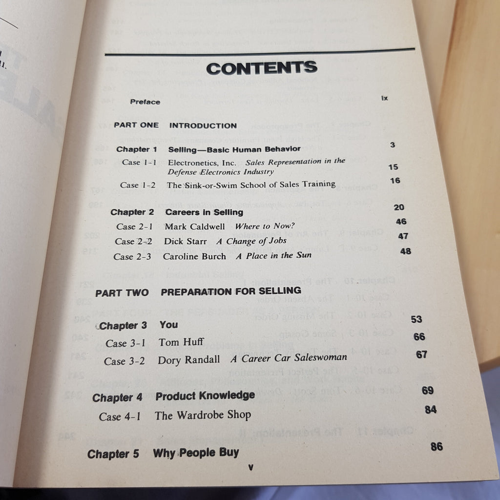 Textbook of Salesmanship by Russell Beach and Buskirk - international student ed