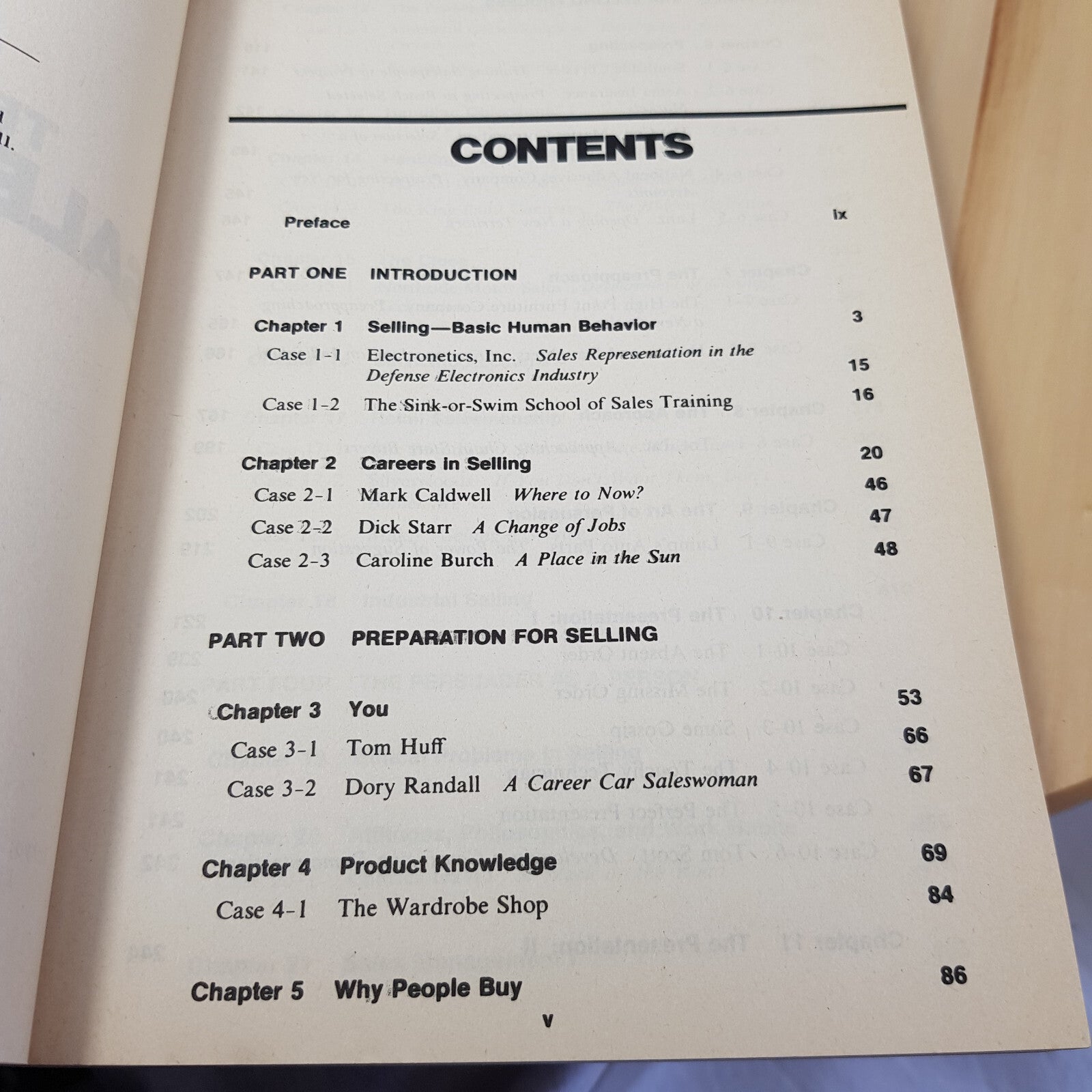 Textbook of Salesmanship by Russell Beach and Buskirk - international student ed