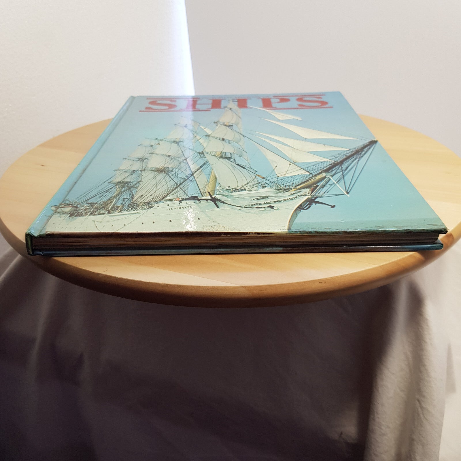 Pictorial History of Ships By J. H. Martin - vintage hardback