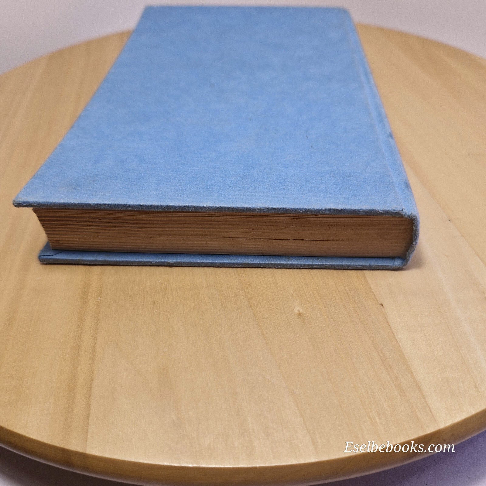 History: Amulets by Michael Howes - vintage hardback