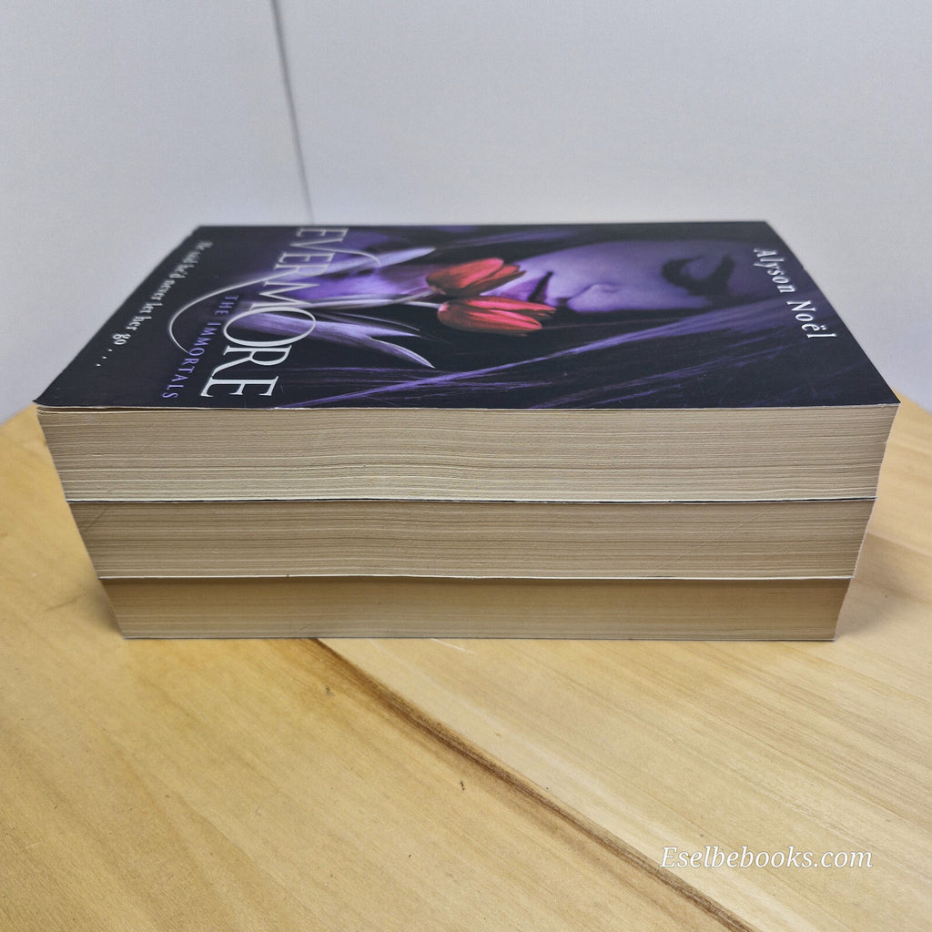 Alyson Noel - Books 1, 2 and 3 of The Immortals series - Evermore; Blue Moon ...