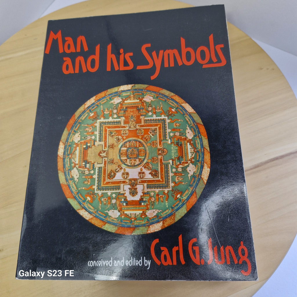 Man and His Symbols By Carl Gustav Jung, Marie-Luise von Franz · 1964 - paperbac