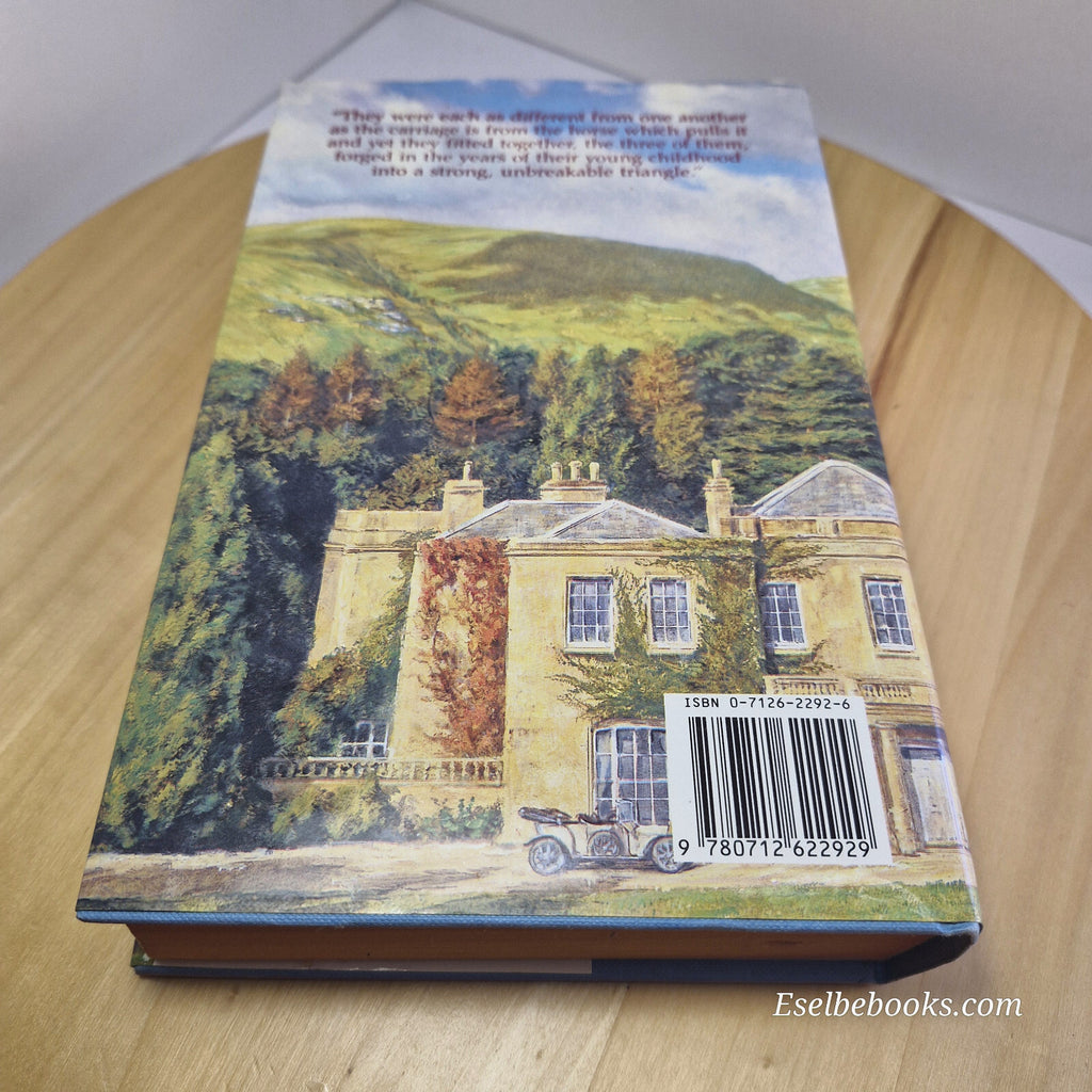 Fiction: Between Friends By Audrey Howard · hardback