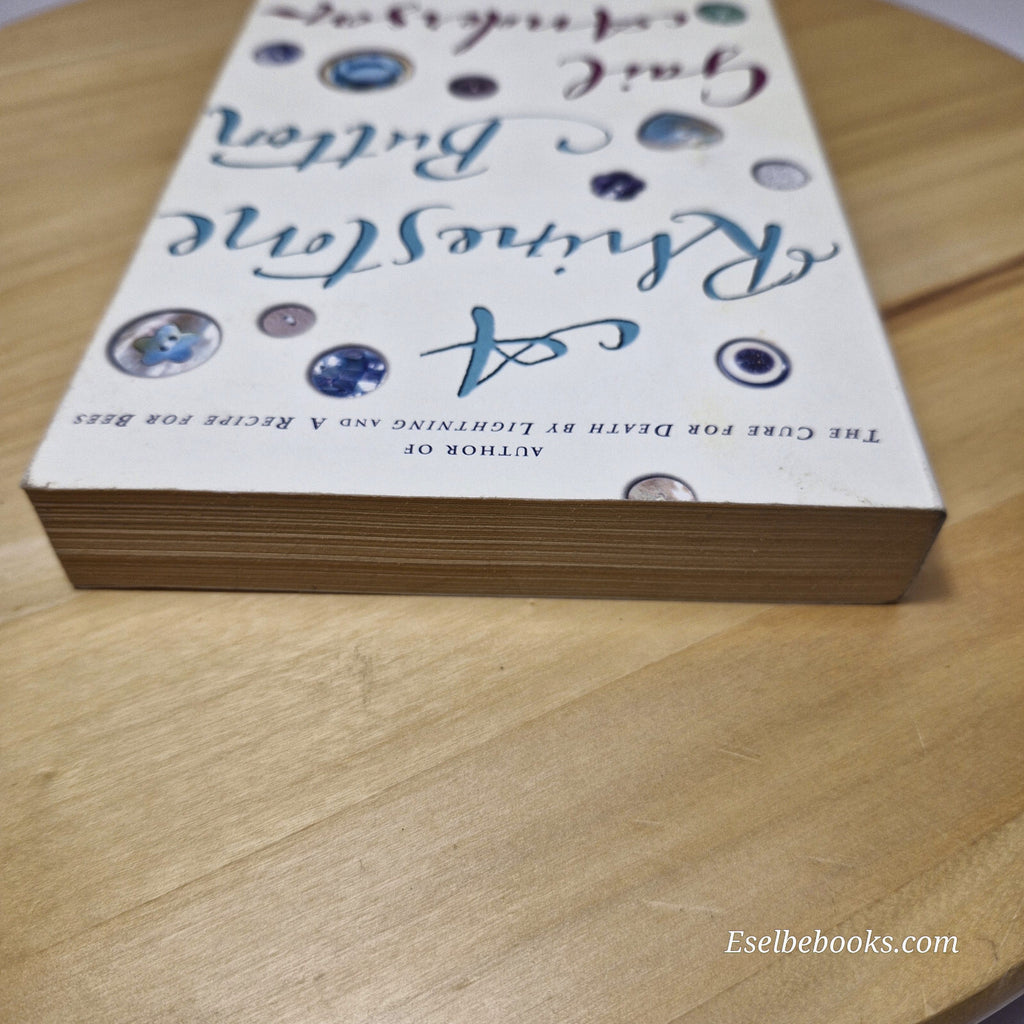 Fiction: A rhinestone button by Gail Anderson-Dargatz - paperback