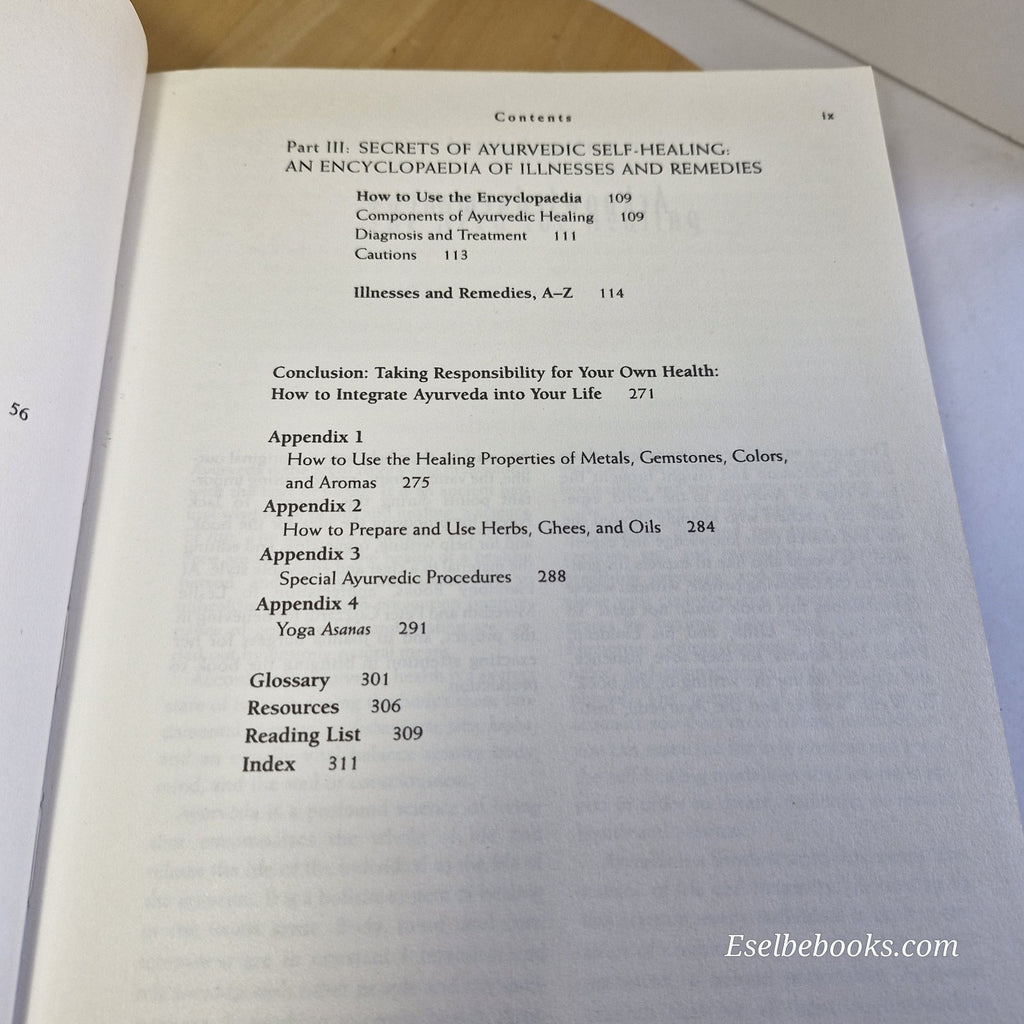 The Complete Book Of Ayurvedic Home Remedies: A comprehensive guide - V Lad
