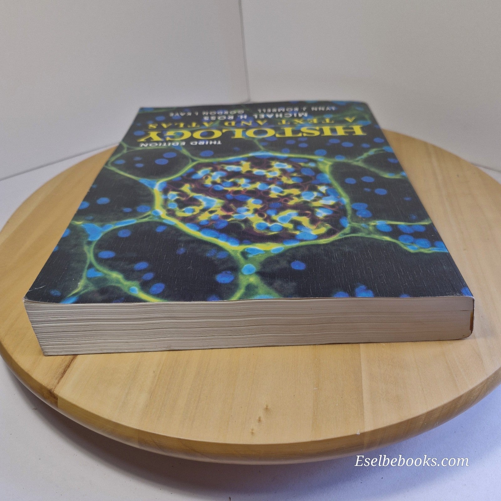 Histology: A Text and Atlas by Kaye, Pawlina and Ross 3rd edition paperback