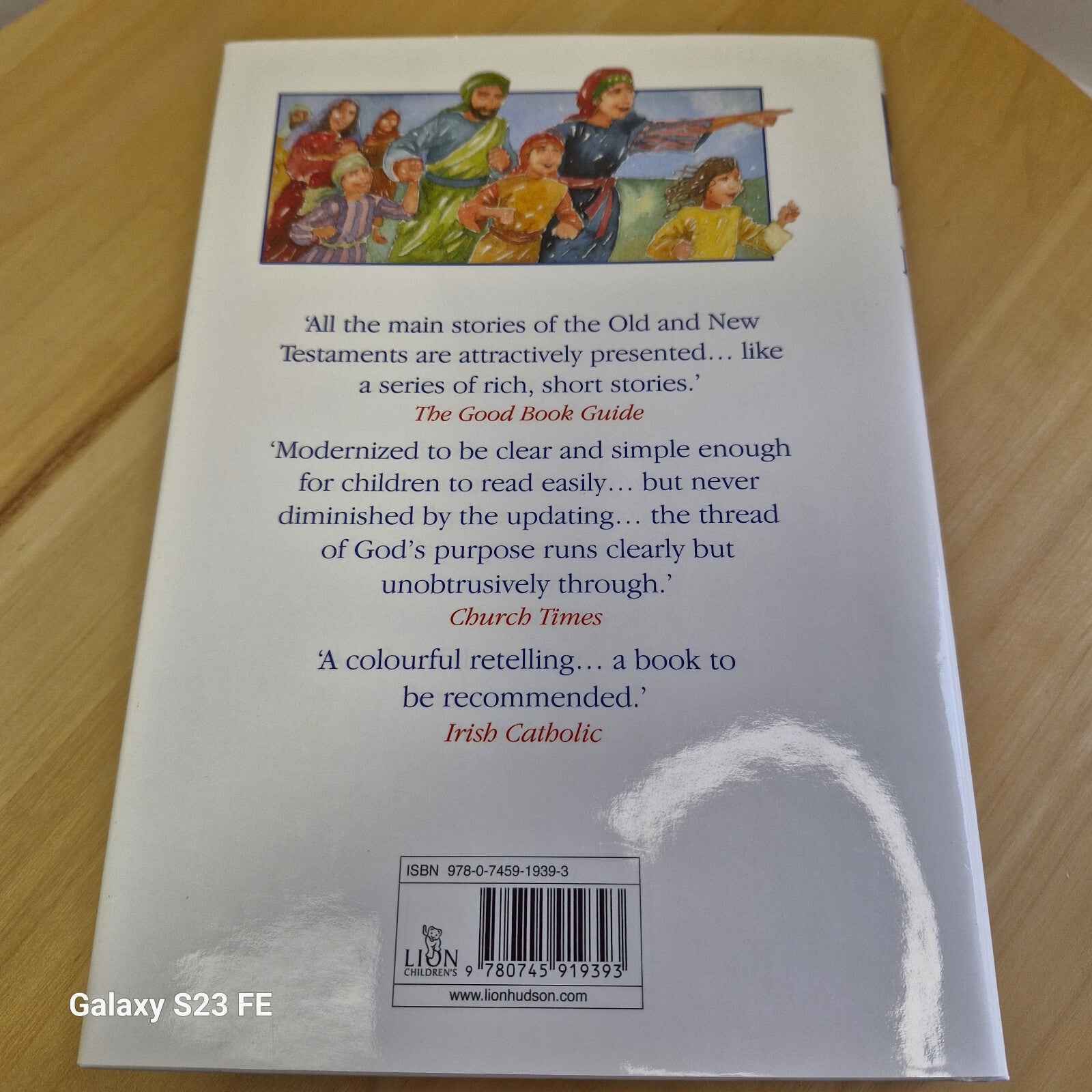 The Lion Children's Bible By Pat Alexander · 2004 - AS NEW hardback