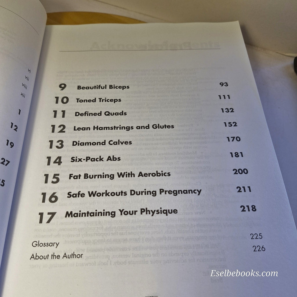 Sculpting Her Body Perfect 2nd edition Brad Schoenfeld - paperback