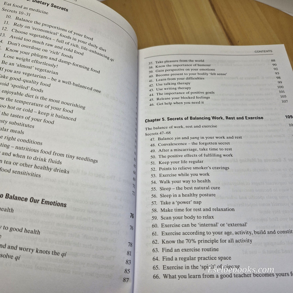 88 Chinese Medicine Secrets  By Angela Hicks · 2010 - paperback