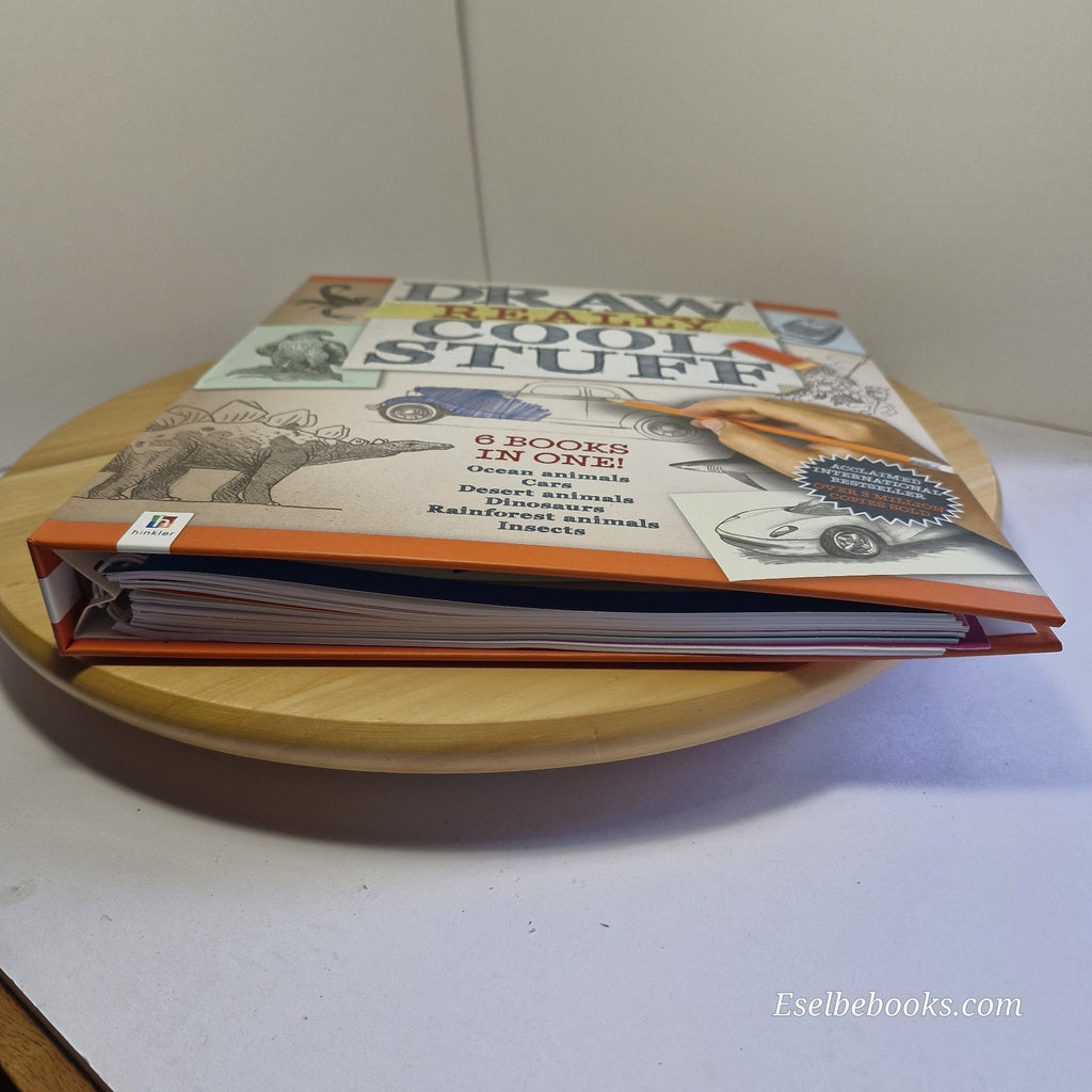 Action-Packed Cool Things to Draw Pack 2015 in slipcase