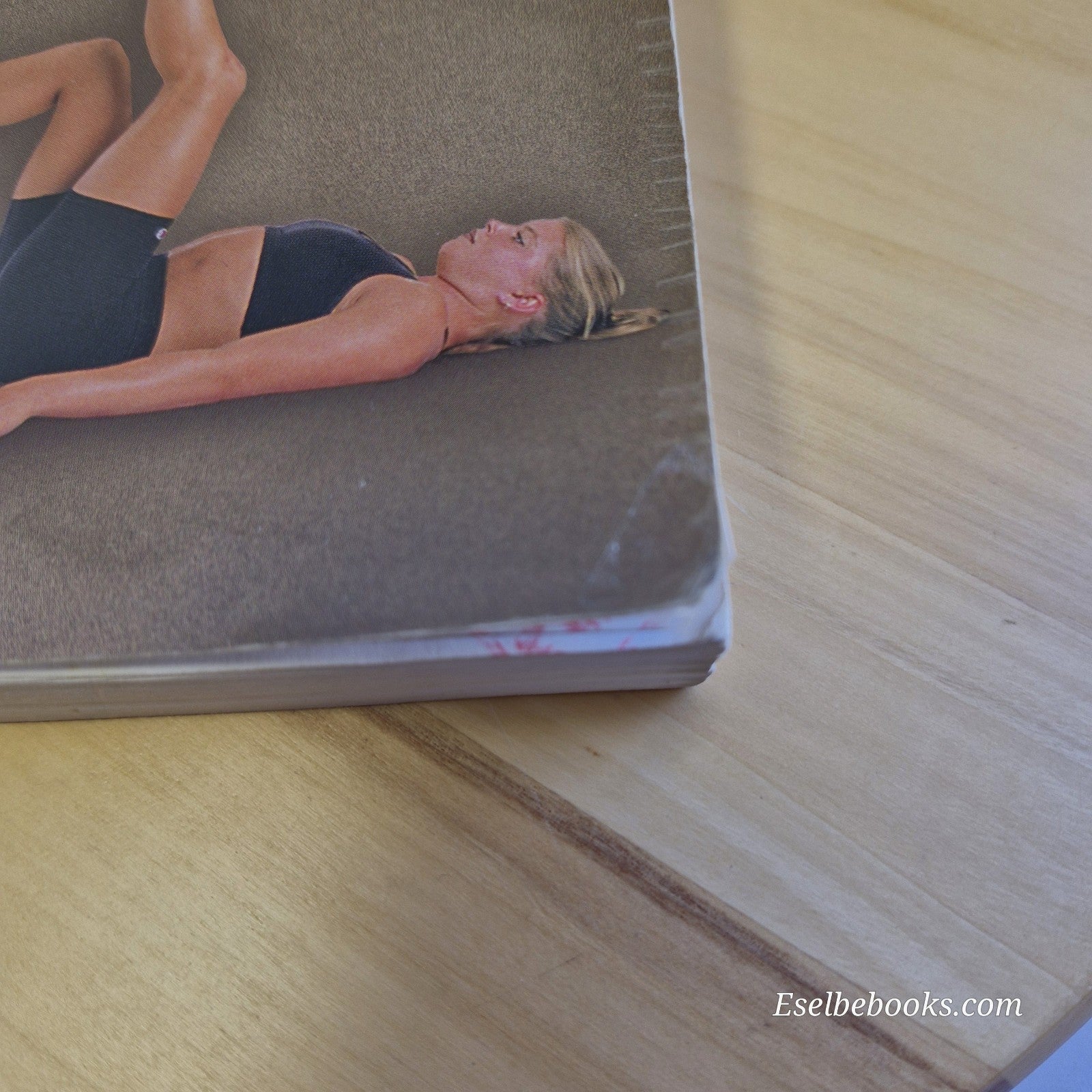 Knee Pain The Self-Help Guide By John Garrett, Bob Reznik · 2000 - paperback