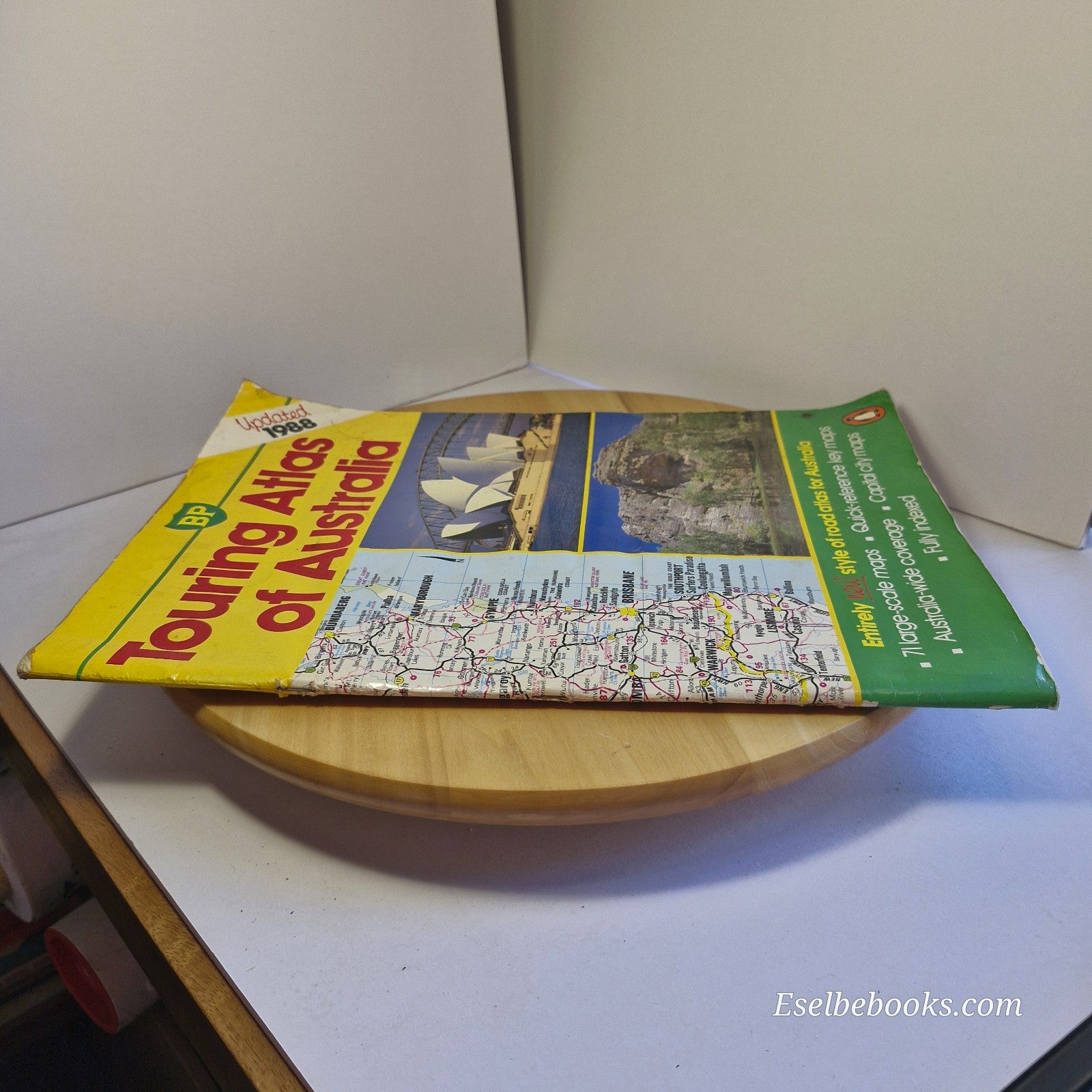 Bundle 4 vintage Australian touring atlases - BP/Ampol/Reader's Digest/Dir Signs