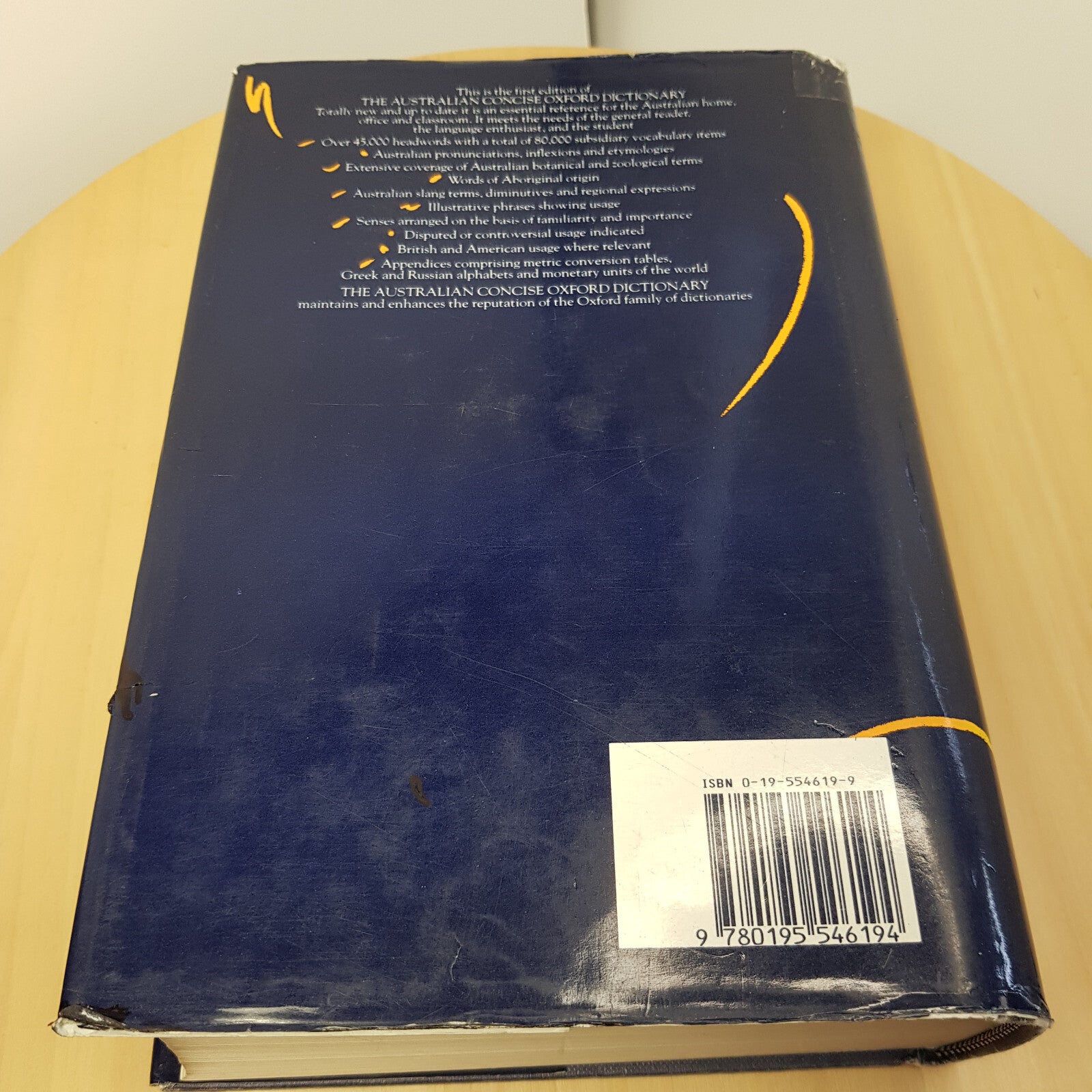 The Australian Concise Oxford Dictionary of Current English - hardback with d...