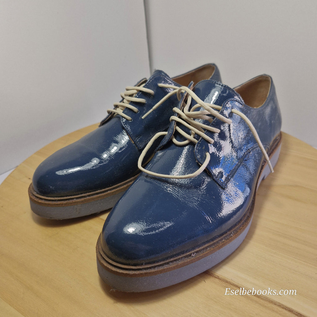 2 Baia Vista size 40 loafers - dark turquiose patent leather w/ rubber soles