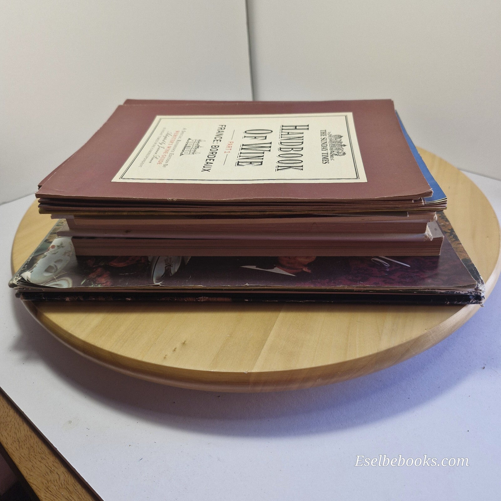 Vintage books/brochures about wine x 18 - paperbacks/hardbacks