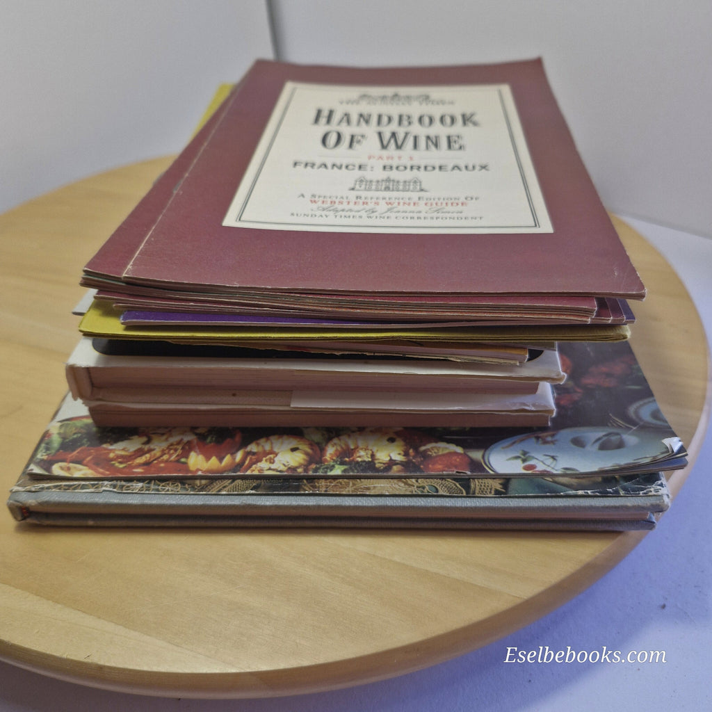 Vintage books/brochures about wine x 18 - paperbacks/hardbacks