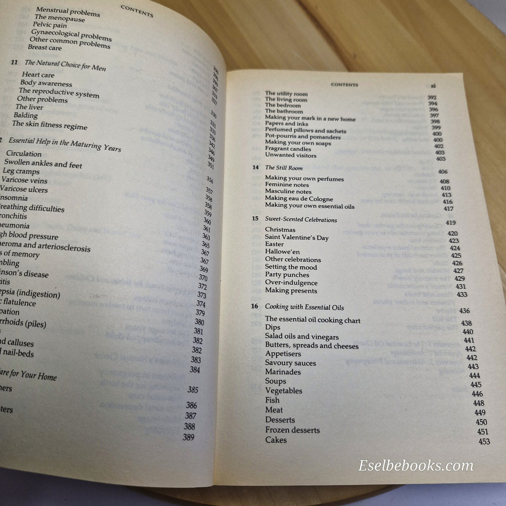 The Fragrant Pharmacy A Complete Guide to Aromatherapy & Essential Oils By Va...