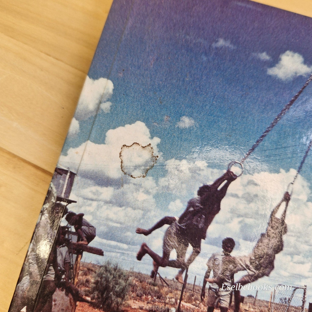 Desert School by Neville Green  Education 1966 Warburton Aboriginal Community PB