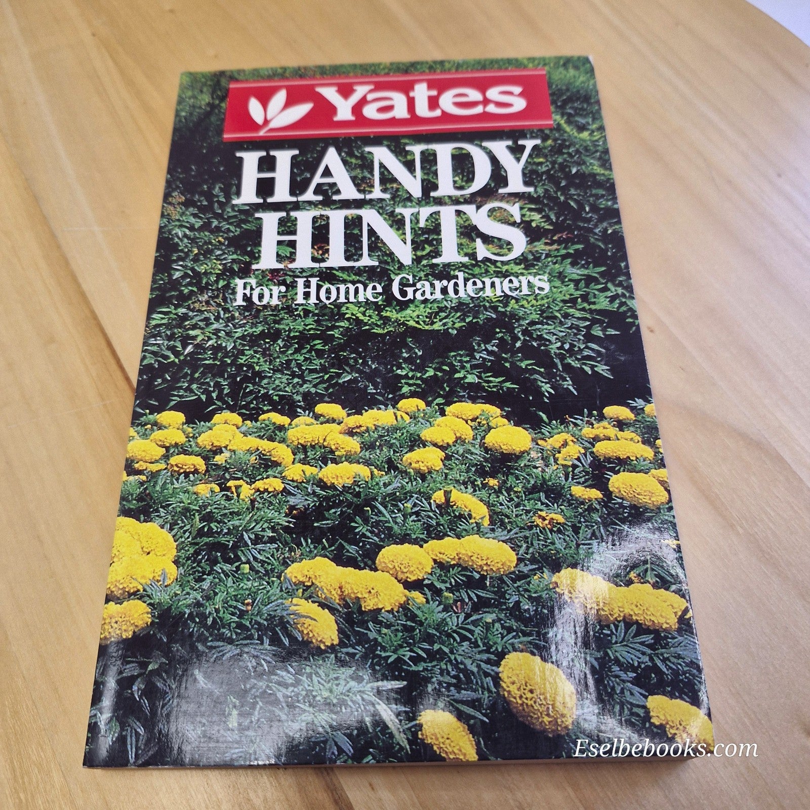 Yates Garden Guide & Yates Handy Hints Australian Gardening Plants - paperbacks