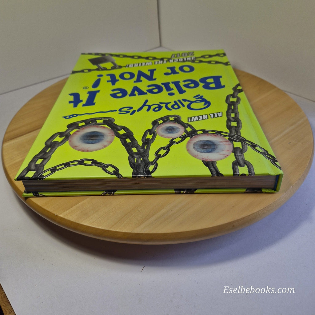 Ripley's Believe it or Not! Unlock the weird! 2017 Large Hardcover