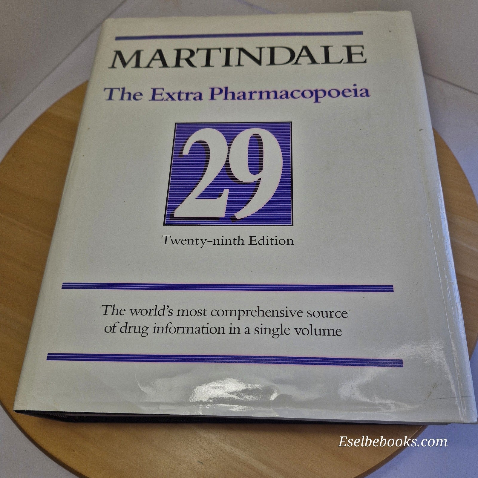 Martindale: The Extra Pharmacopoeia 29th edition 1989 hardback with dust jacket