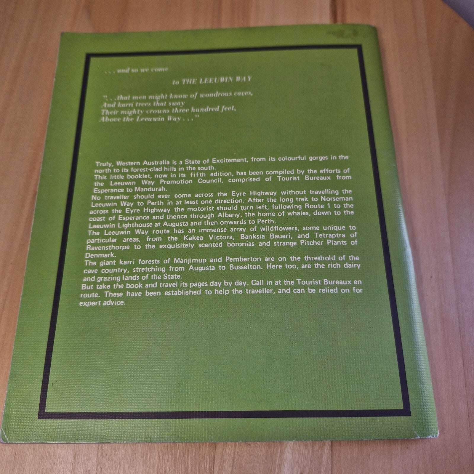 Vintage travel guide: Tour WA The Leeuwin Way 5th edition - paperback